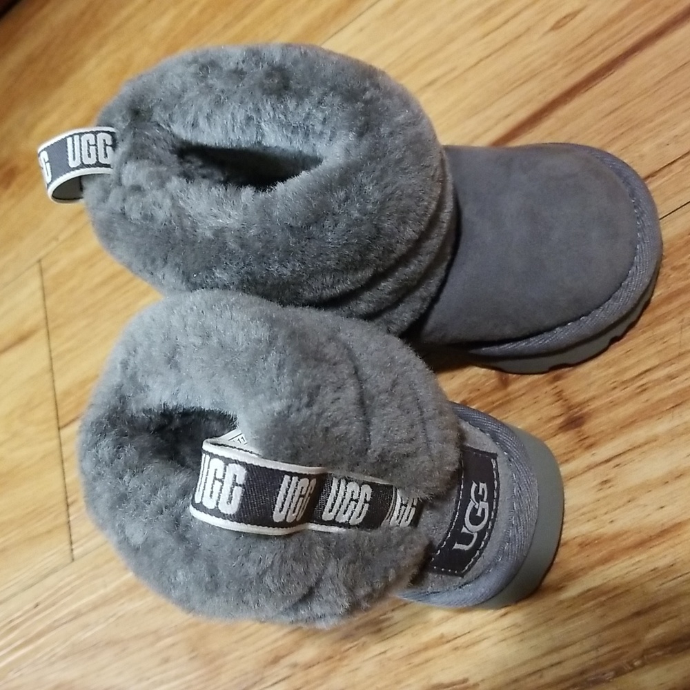 UGG Fluff Mini Quilted Boots